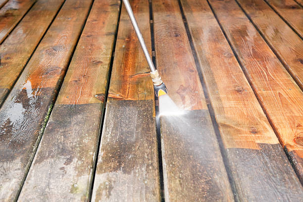 Professional Pressure Washing Services in Roseto, PA